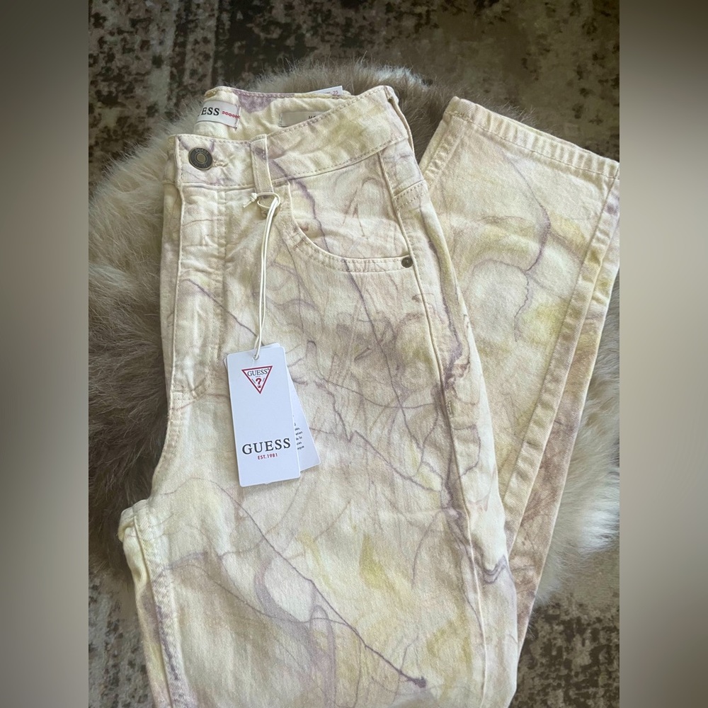 NWT Guess Marble Sage Jeans